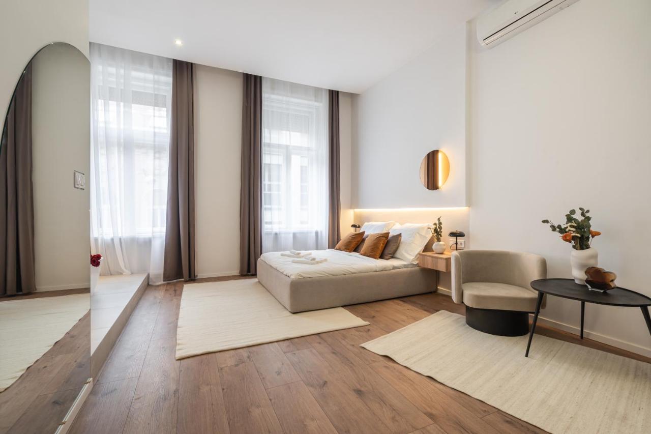 You Boutique Suites, Best Location By Bqa Budapeste Exterior foto